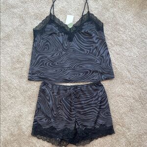 H&M  NWT Black and Gray Zebra Print Pajama Set